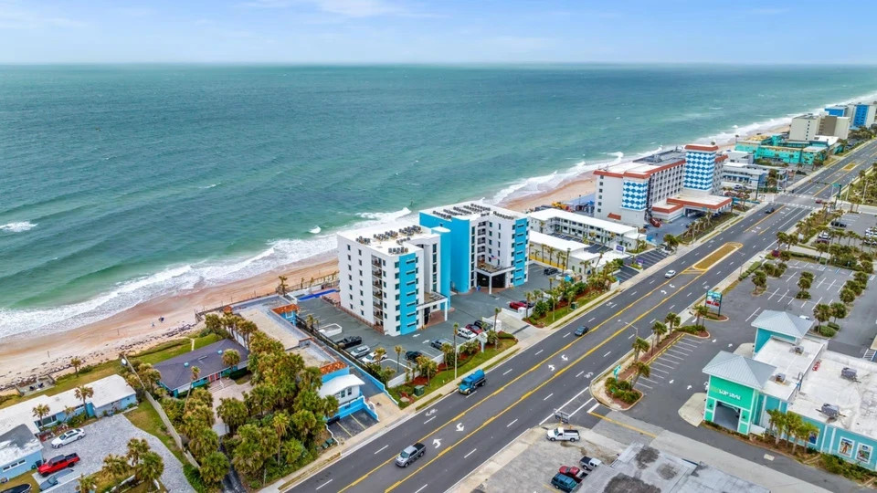 November 14-21~Tropic Sun Towers Resort~Ormond/DAYTONA BEACH~BEACH STAY