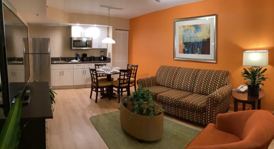 NOV DEC WEEKS~Vacation Village at Bonaventure ~South FL~2 BR CONDO