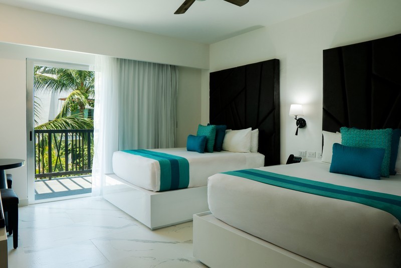 The Fives Beach Resort Playa Del Carmen / Book With My Membership / Save