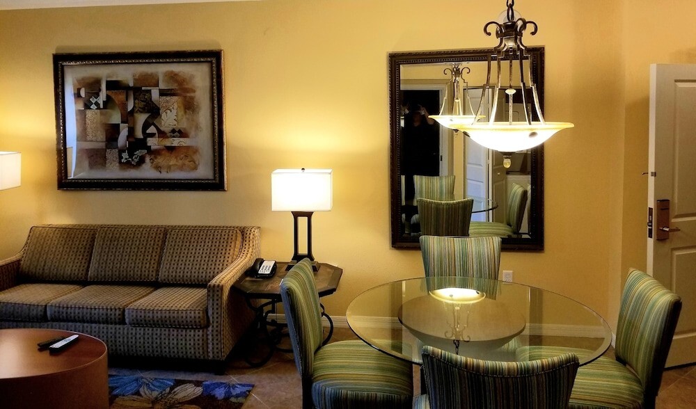 Las Vegas Grandview Timeshare 7 nights/$700 – (1Bed/1Bath Sleeps 4)
