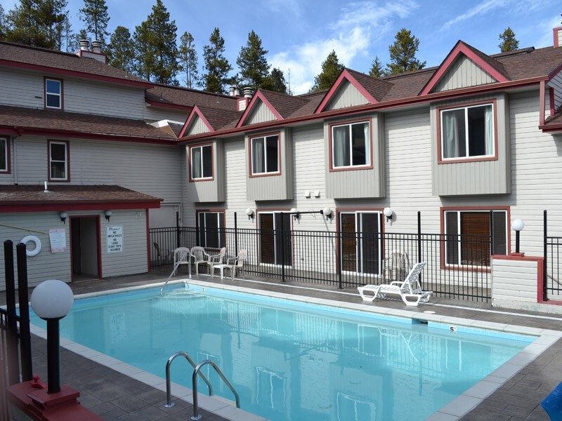 Ski WinterPark, Colorado Condo rental Mar 7-14 (sleeps 8)