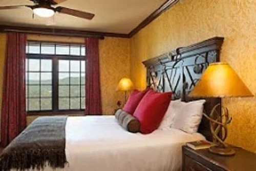 Big Cedar Wilderness Club 1 Bedroom Lodge July 2 – July 10 2026 ** JULY 4 **
