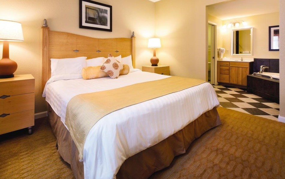 Myrtle Beach, Wyndham Ocean Boulevard, 2 Bedroom Del , 21-23 August ENDS 8/6