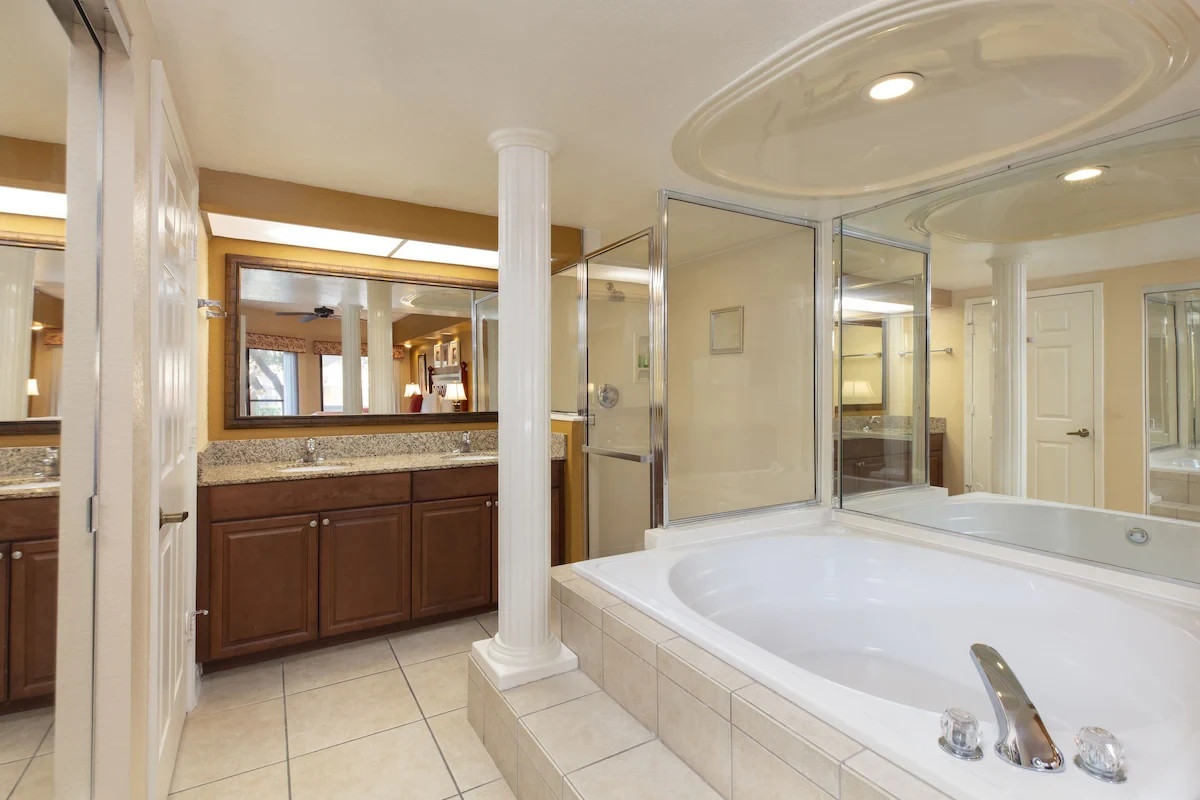 Westgate Lakes Resort Orlando –Flexible 7N, Near Disney, Universal and Sea World