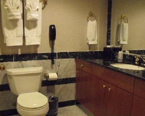 MANHATTAN CLUB-NEW YEARS EVE & NYE DAY 12/30/26 -1/02/27 1BR/2BA