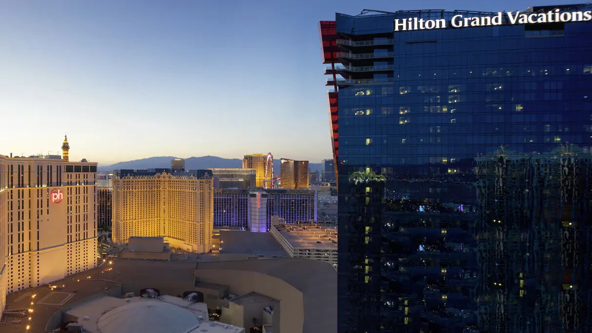 Hilton Elara Las Vegas 4BR PENTHOUSE 7 NIGHTS 2024 better than Hyatt Marriott