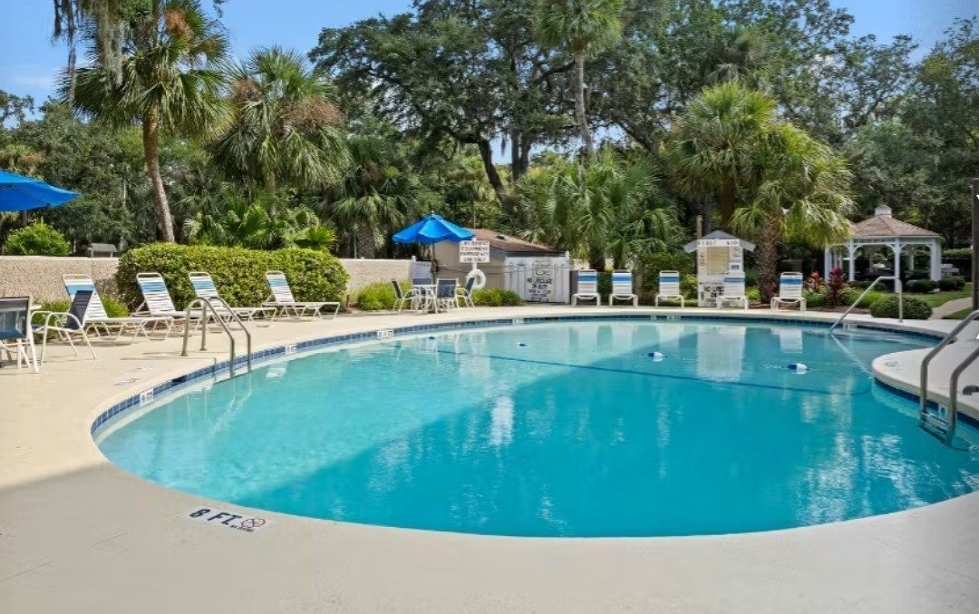 Hilton Head Island 1 Bedroom Plus Loft Villa Vacation Rental, Sleeps 6, 1 Bath