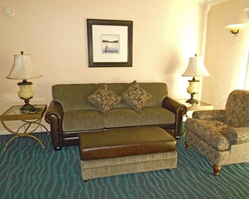 July 4 Lake Conroe Condo Houston World Cup America 250 Sleeps 4