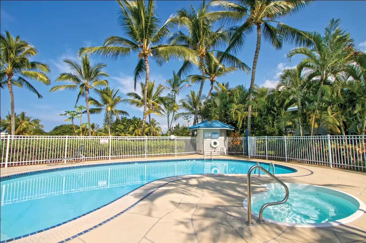 2BD/2BA Condo @ Mauna Loa Village in Kailua Kona during Ironman Championship