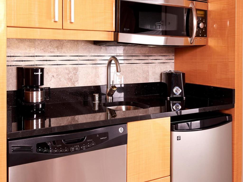 Hilton Grand Vacations 5 Las Vegas locations ==> BOOK NOW. CES and save on rooms