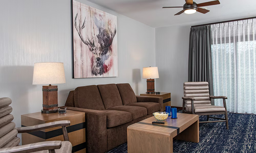 Wyndham Glacier Canyon- 3 bedroom deluxe – August 18-21 – Wilderness waterpark