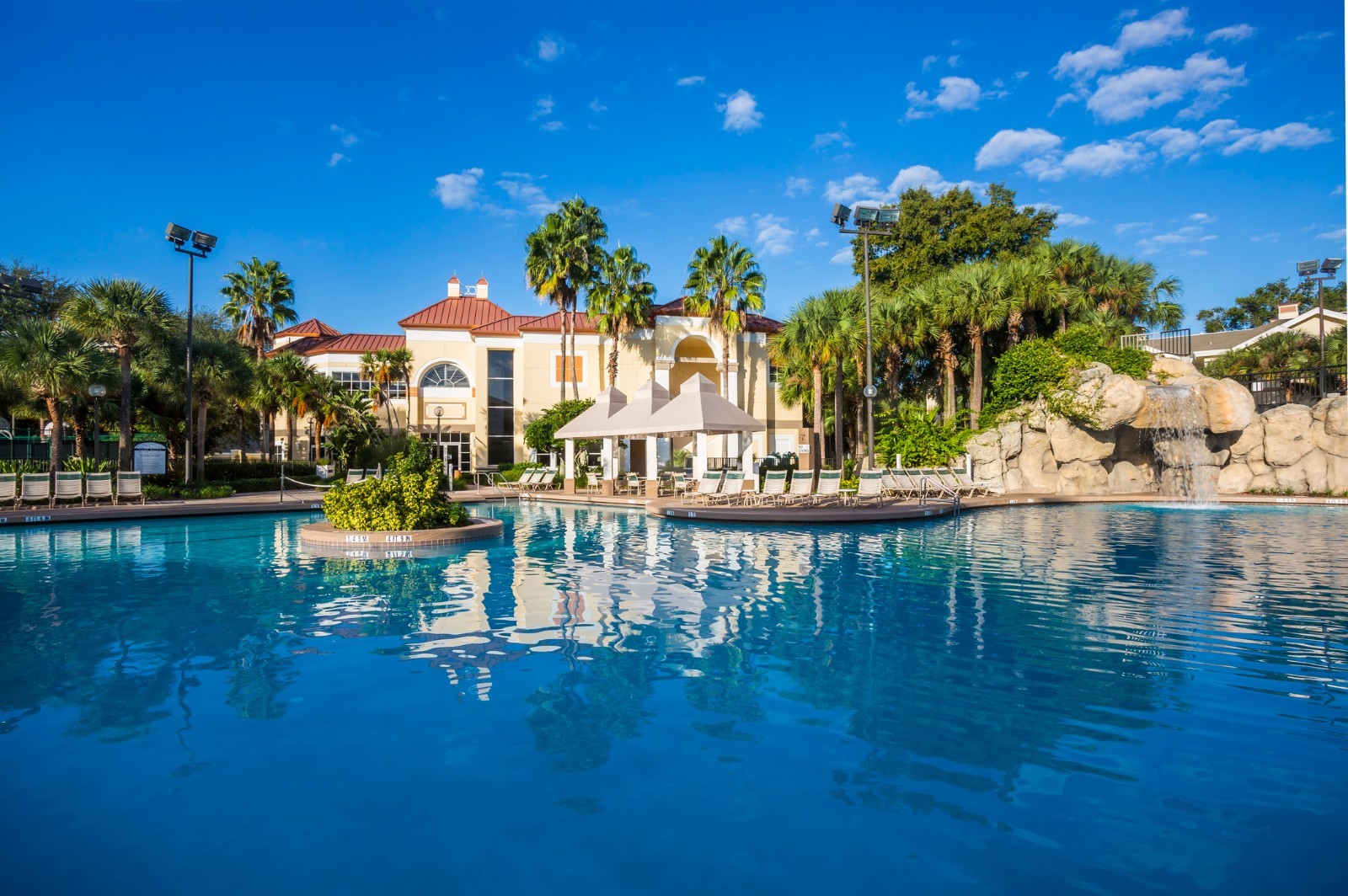 SHERATON VISTANA RESORT 2 BEDROOM 7 NIGHT RENTAL 2025 WALT DISNEY WORLD