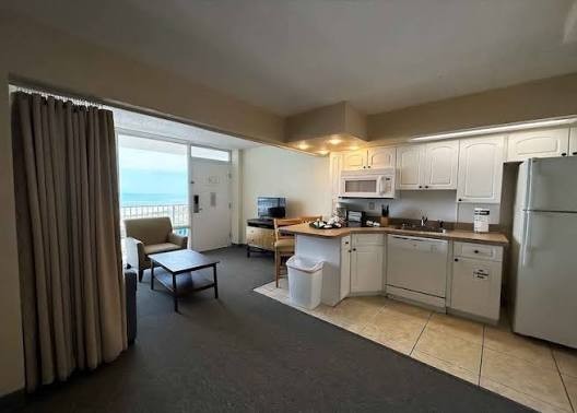 One Week Ormond Beach Fl Outrigger August 8-August 15 Vacation 1 hour to Disney