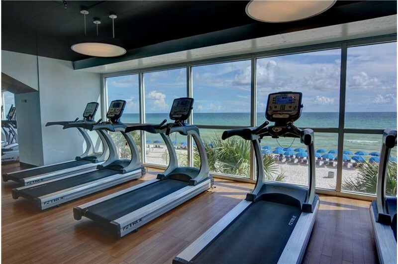 Panama City Beach Splash Resort 1BR + Bunk Water Park Summer Specials