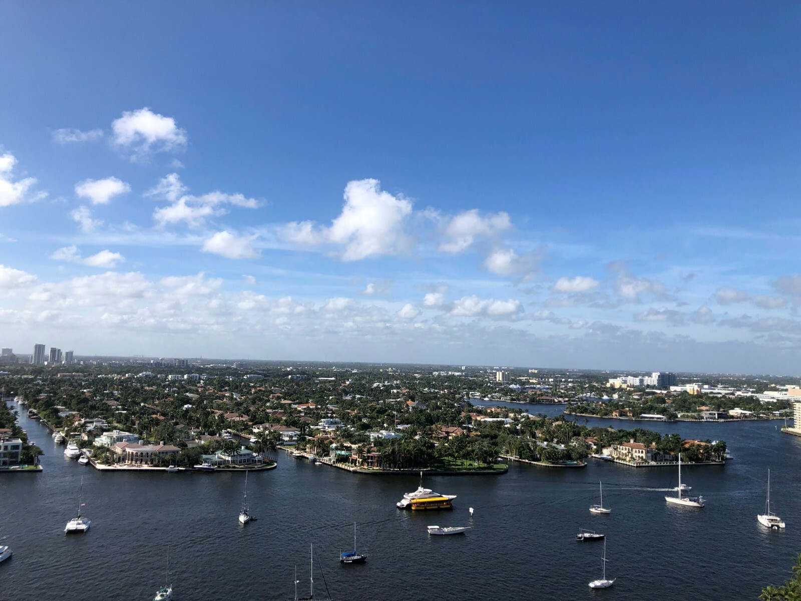 Oceanfront Timeshare for SALE Fort Lauderdale Beach Resort deeded Christmas week
