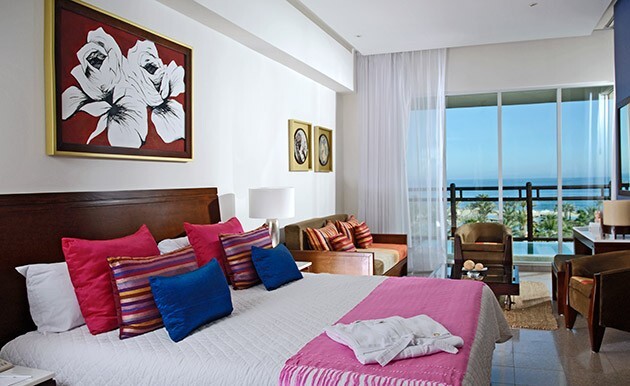 Grand Mayan Los Cabos 2 BDRM/2BA 8D/7N (No Easter, Christmas or New Years)