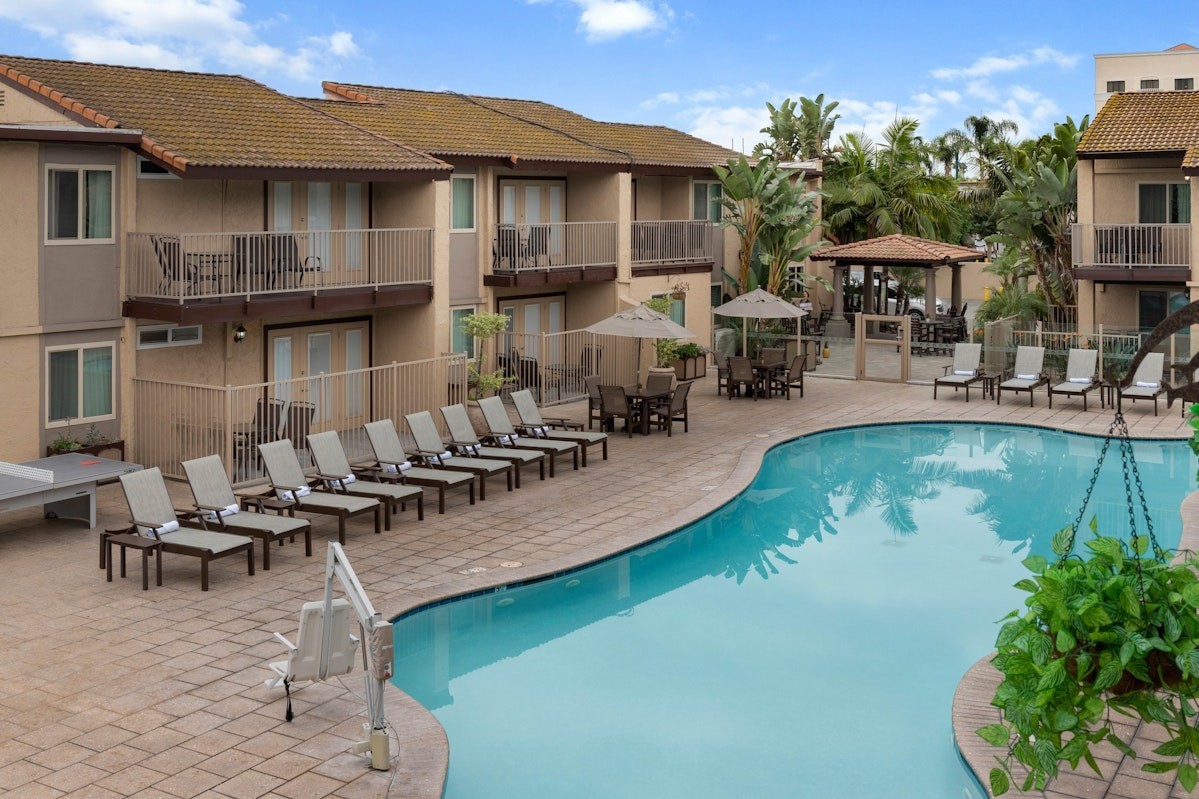 Worldmark Dolphins Cove Anaheim – 3 bedrooms Condo – 8/4-8/7 – DISNEYLAND!