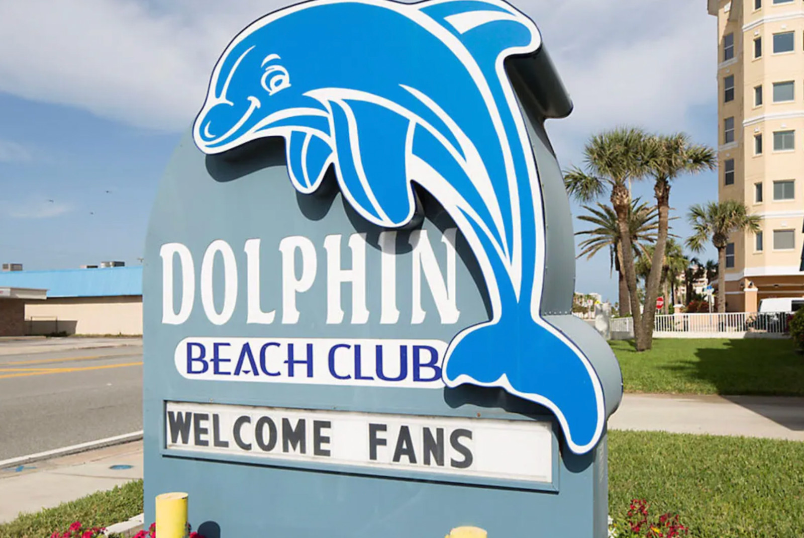 Dolphin Beach Club ~Daytona Beach, FL~Studio/Sleeps 2 ~ 7Nts Weekly Rentals 2026