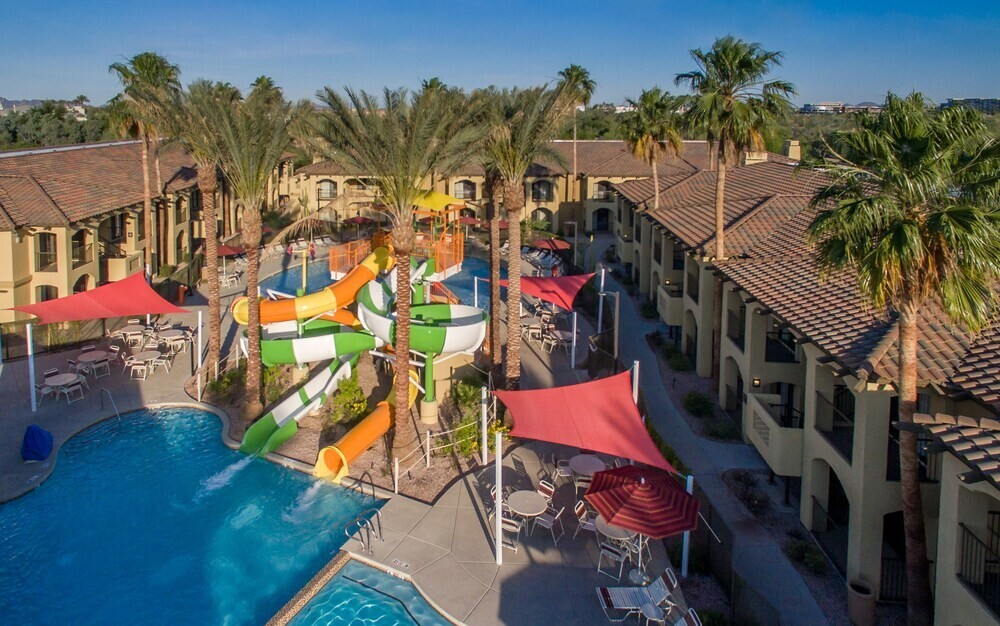 HOLIDAY INN VACATION CLUB SCOTTSDALE RESORT Rental Arizona luxury golf condo