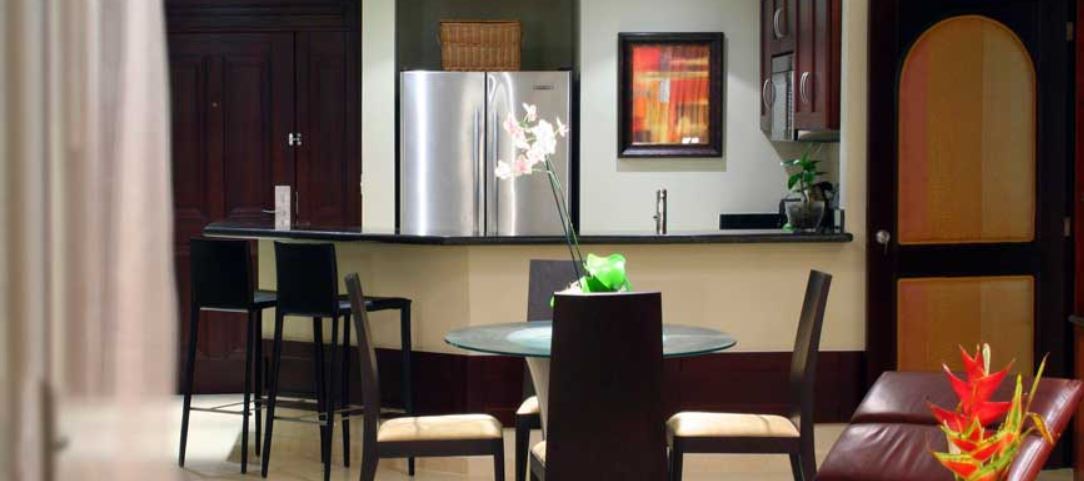 VIP Luxury: 1-Week Stay in the 2 Bedroom Presidential Suite – Travel by Nov 15