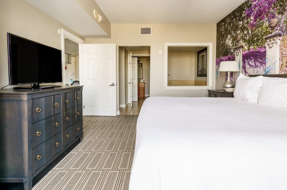 RESORT Wyndham Grand Desert SUPER BOWL. 2 Bedroom DELUXE 4 Nights.