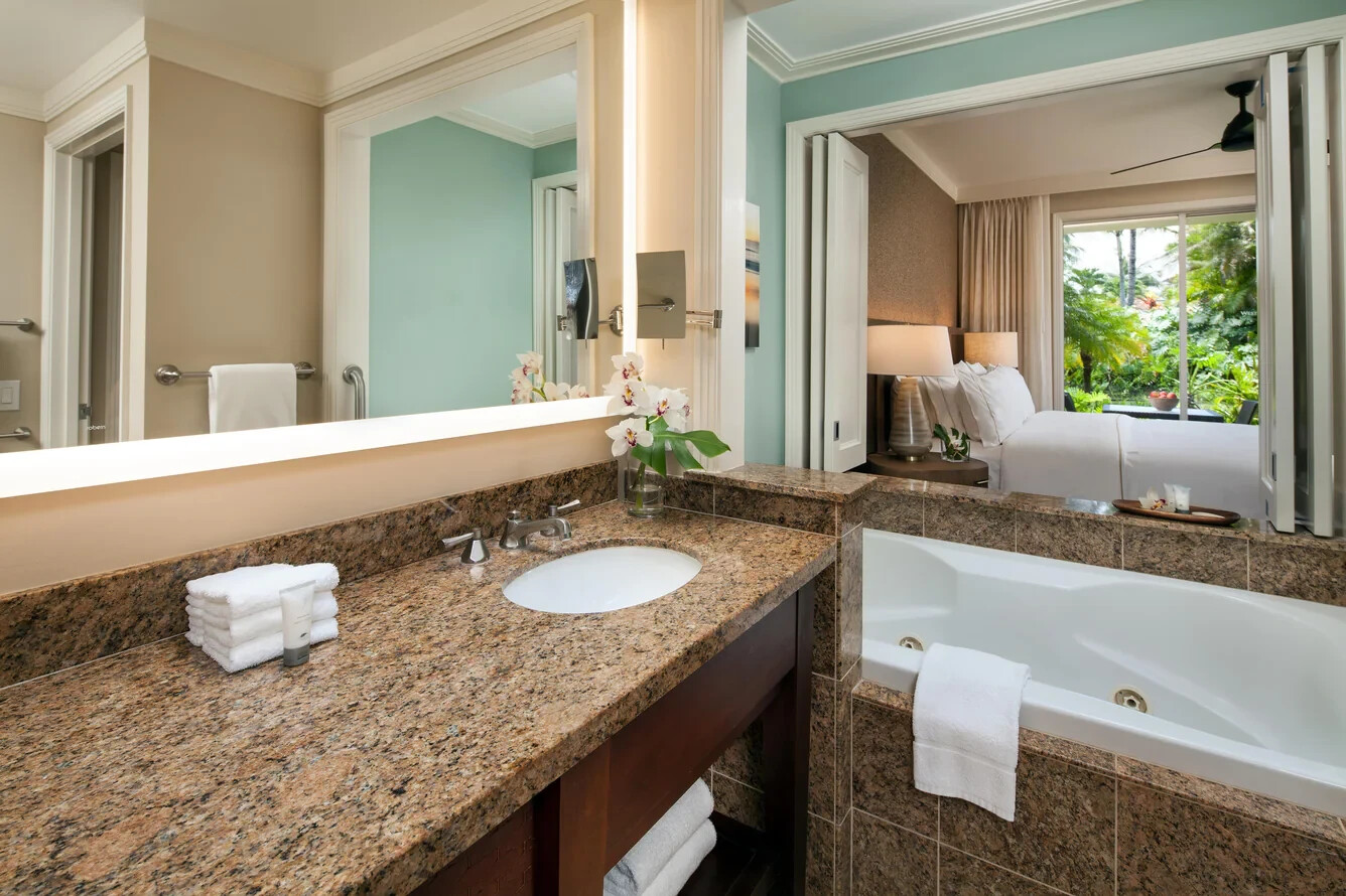Marriott Westin Princeville Ocean Resort Villas 2 BR 7 Nights ANY YEAR Hotel