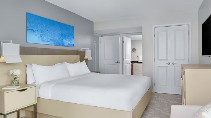 🌴Marriott Crystal Shores Marco Island Beachfront Rental 2BD/2BA Aug 14-21, 2026
