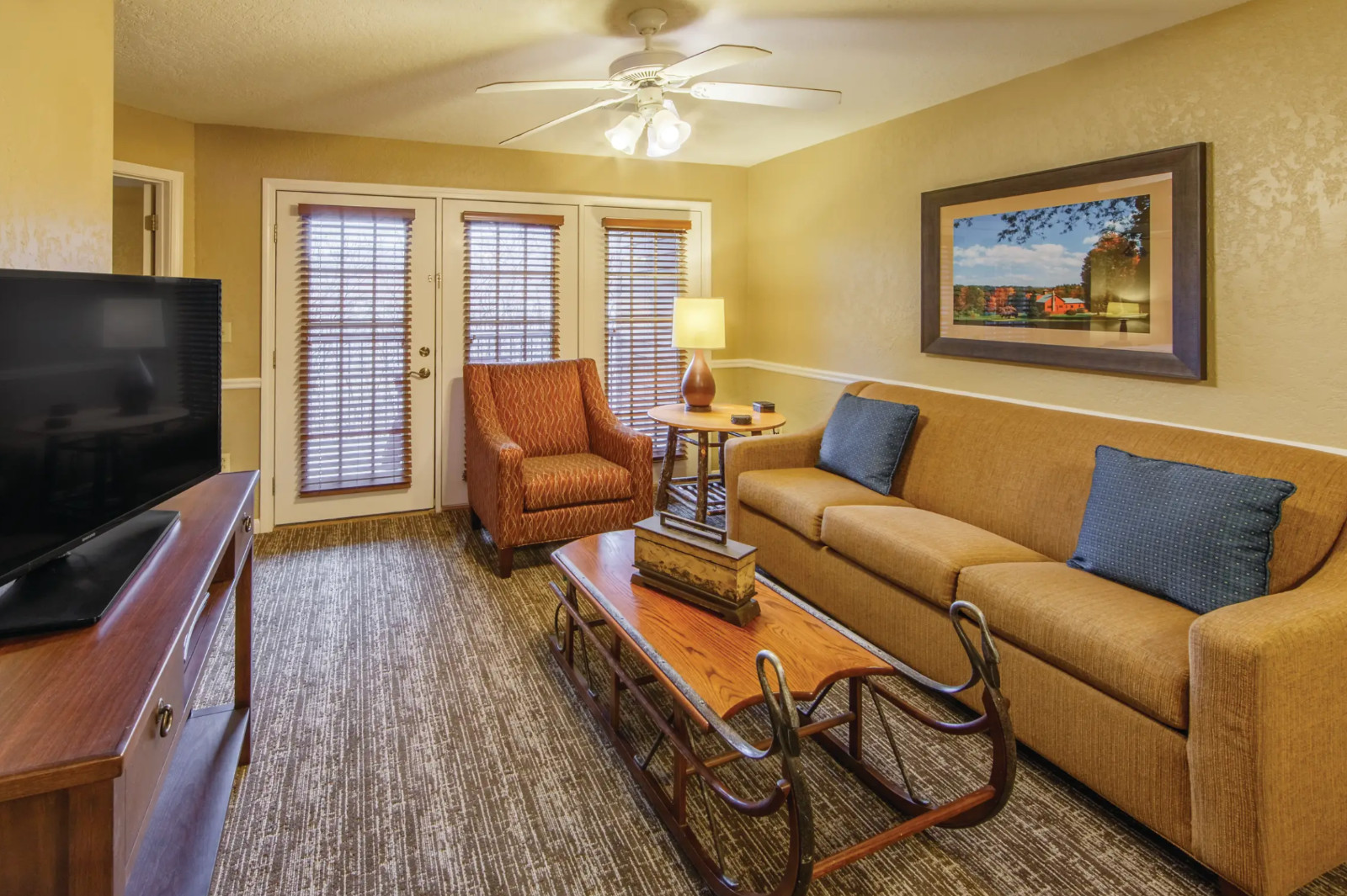 Oak n’ Spruce Resort ~ MA ~ 2BR Sleeps 6 ~ 7Nts JAN/FEB/MAR 2025/2026