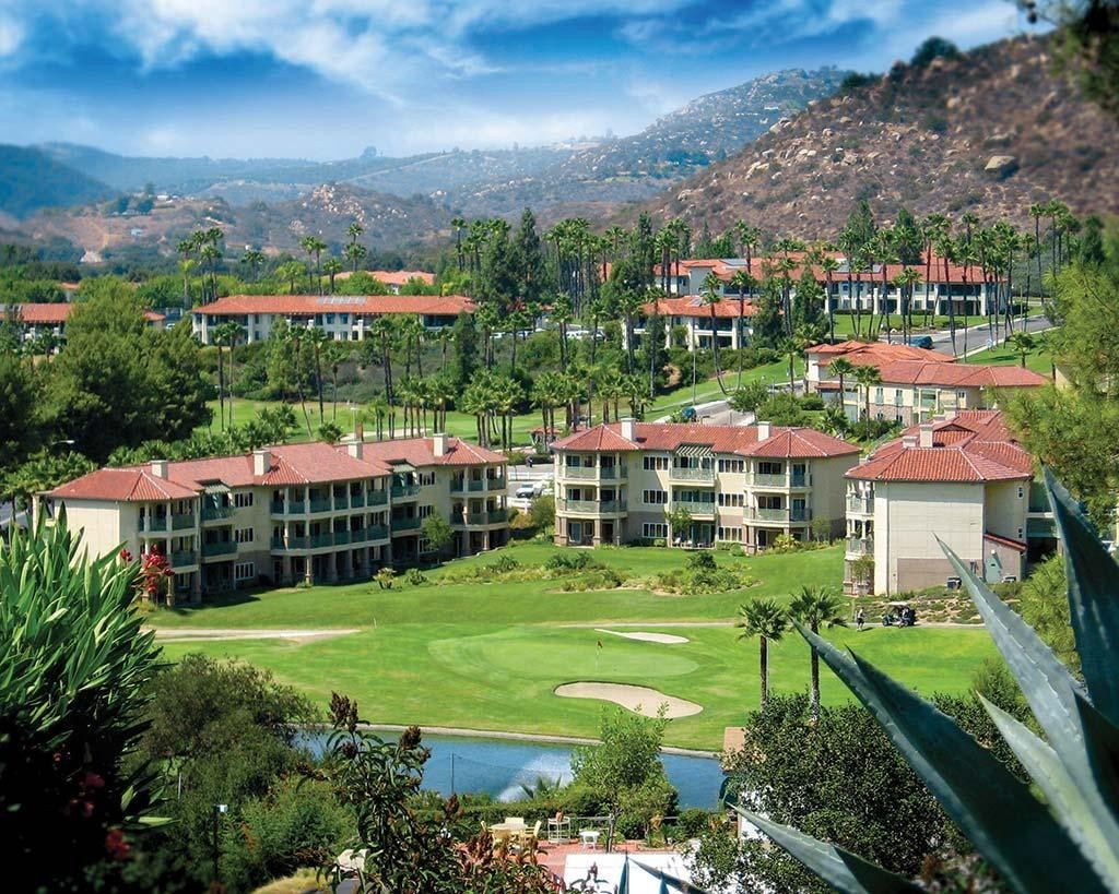 Hyatt Villas on The Green at the Welk ~ CA~ 1BR/Sleeps 4/Kitchen ~ 7Night Rental