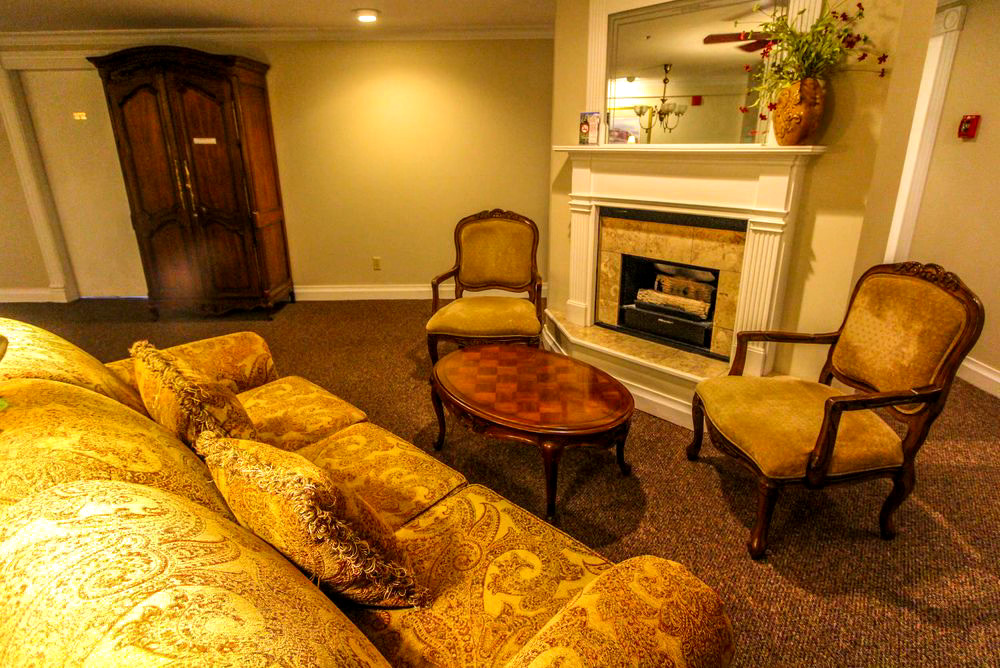 Park City, Utah 7 Nights at The Park Hotel in the heart of Main St.