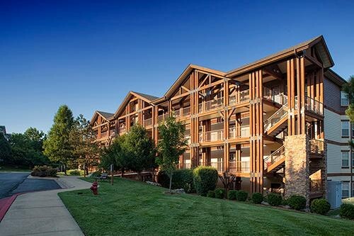 2025 Branson Spinnaker Resort Jun Jul Aug 2025 several dates 7 night rental