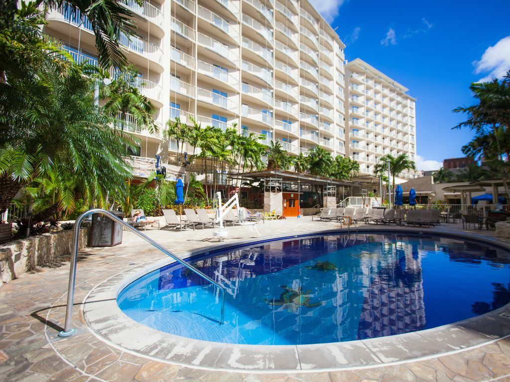 Club Wyndham at Waikiki Beach Walk Honolulu Oahu Hotel ANY 7 Night 2023 1BR