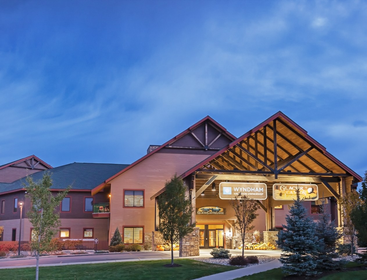 Club Wyndham Glacier Canyon Wisconsin Resort Vacation Rental 1/2 BDM 2026-2027
