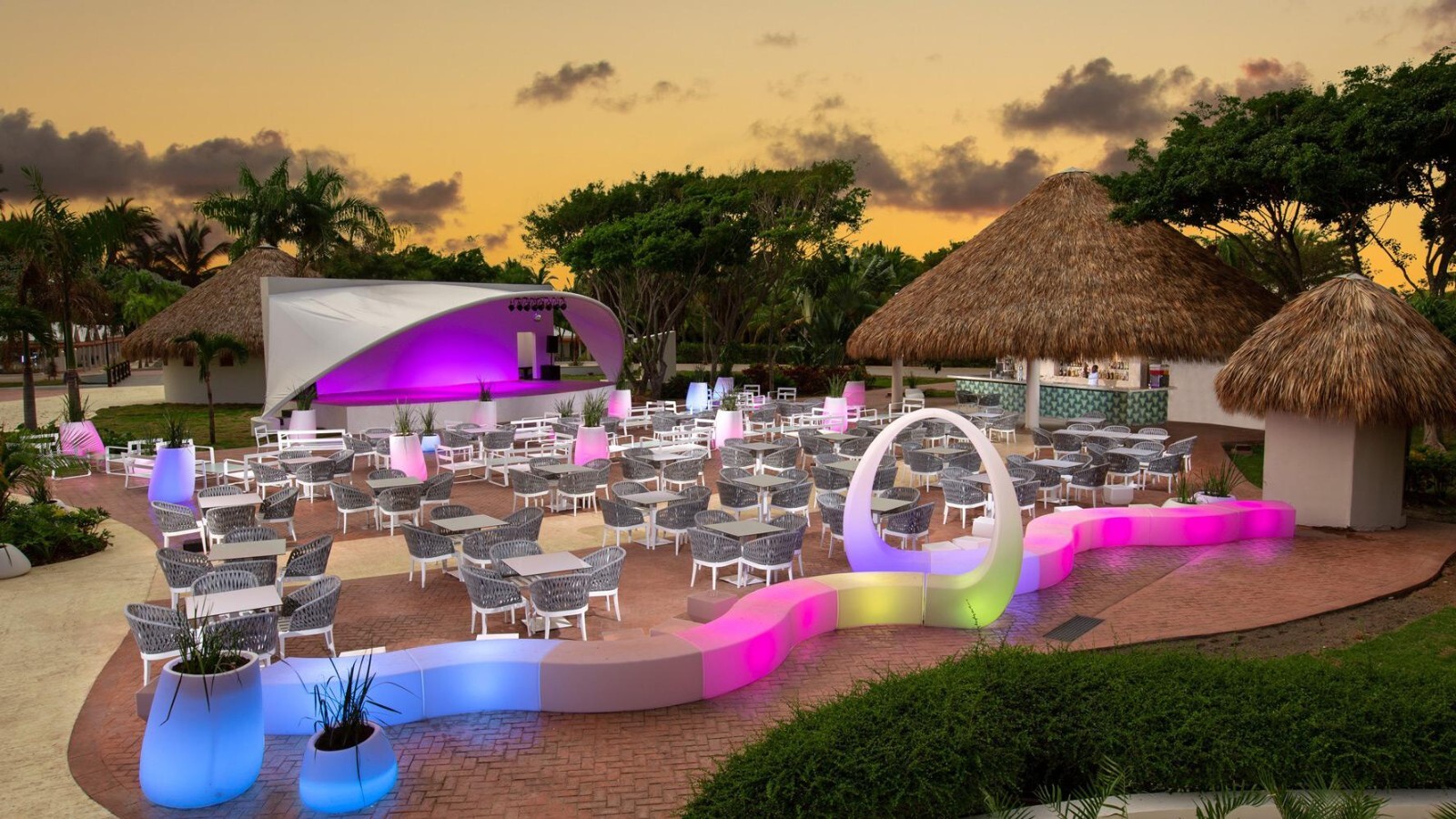 All Inclusive Resort Vacation – Grand Sirenis Punta Cana, DR – 2 adults/4 nights