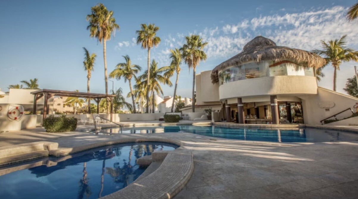 Vacation Booking – Park Royal Homestay Los Cabos