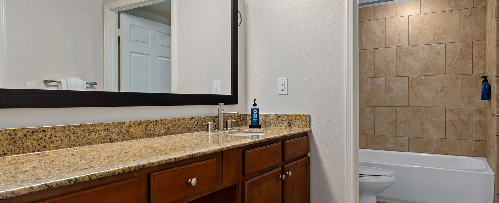 Wyndham Cypress Palms Orlando Florida 2 Bed DLX 5 nights August 16-21 2026