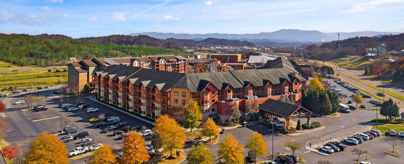 Wyndham Great Smokies Lodge – 2 BR DLX Pool View – Aug 31 – 4 (4 NTS)