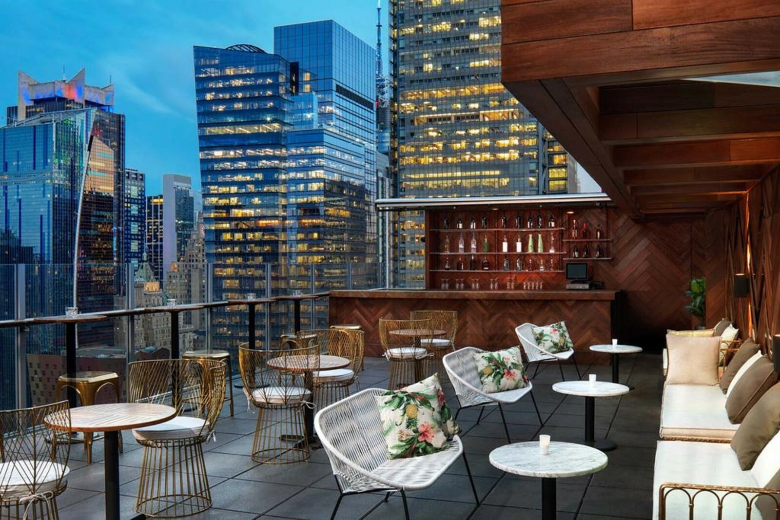 Double Tree by Hilton New York City Times Square West – Daily & weekly rentals