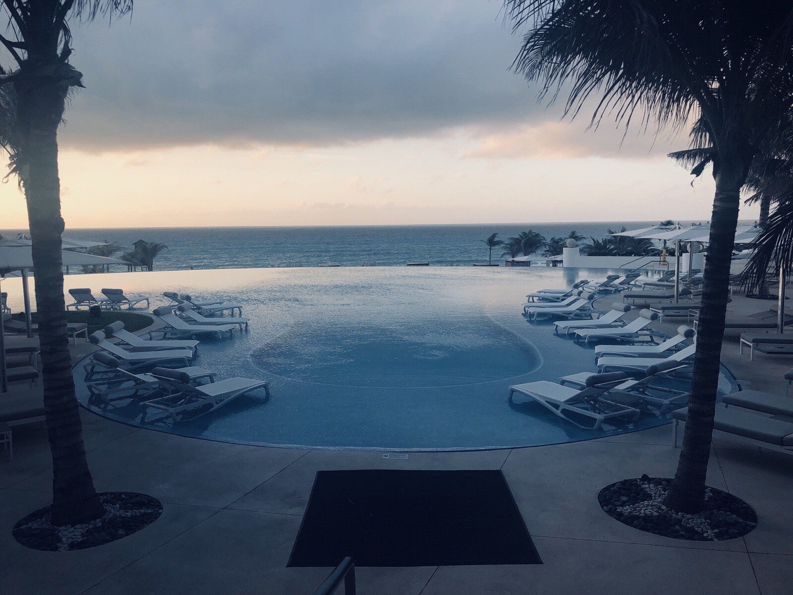 LE BLANC CANCUN PRESENTED BY PALACE RESORTS. EXCLUSIVE SALE!
