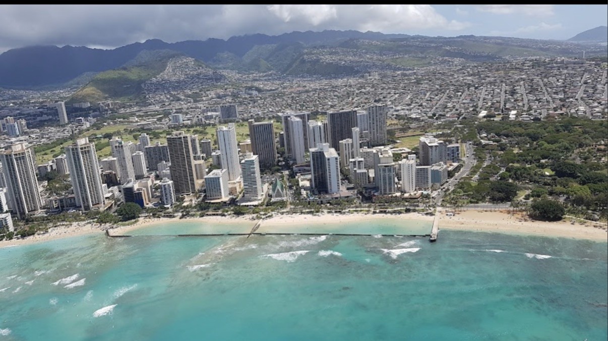 Christmas in Honolulu, Hawaii – 1 week in luxury resort, 1 bedroom