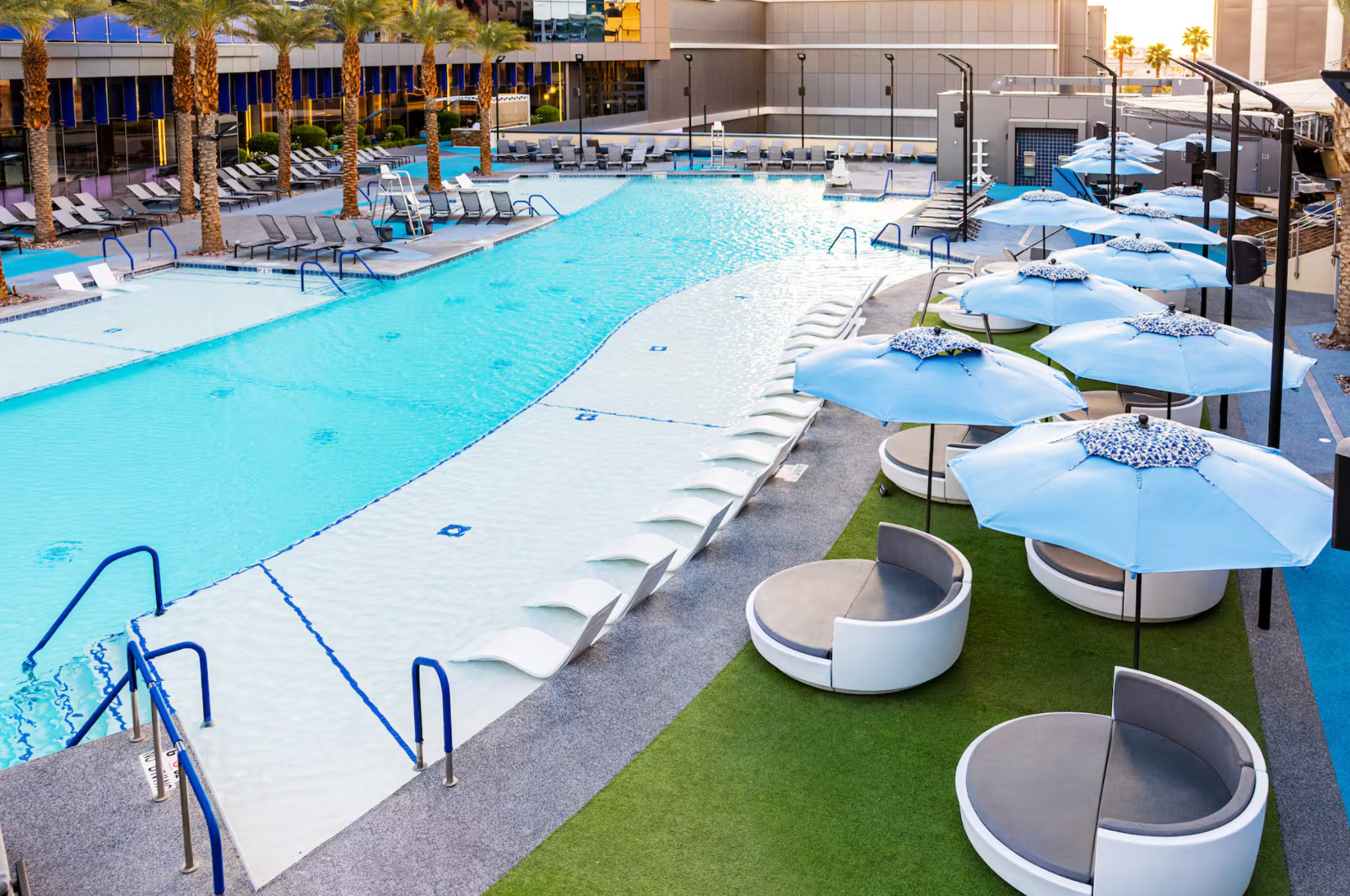 Elara Resort ~ Las Vegas, NV ~ Studio/Sleeps 2 ~ 7Nts August 21 thru 28