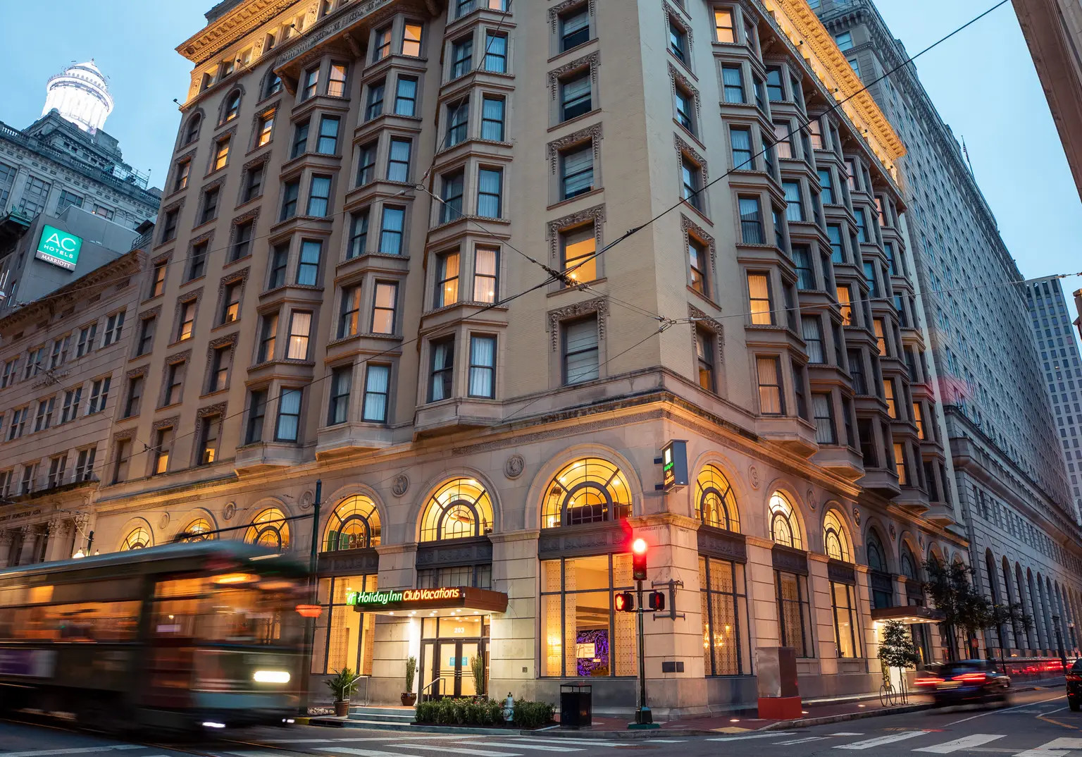 HI New Orleans Resort Louisiana Vacation Rental 1/2 BDRM 2026-2027