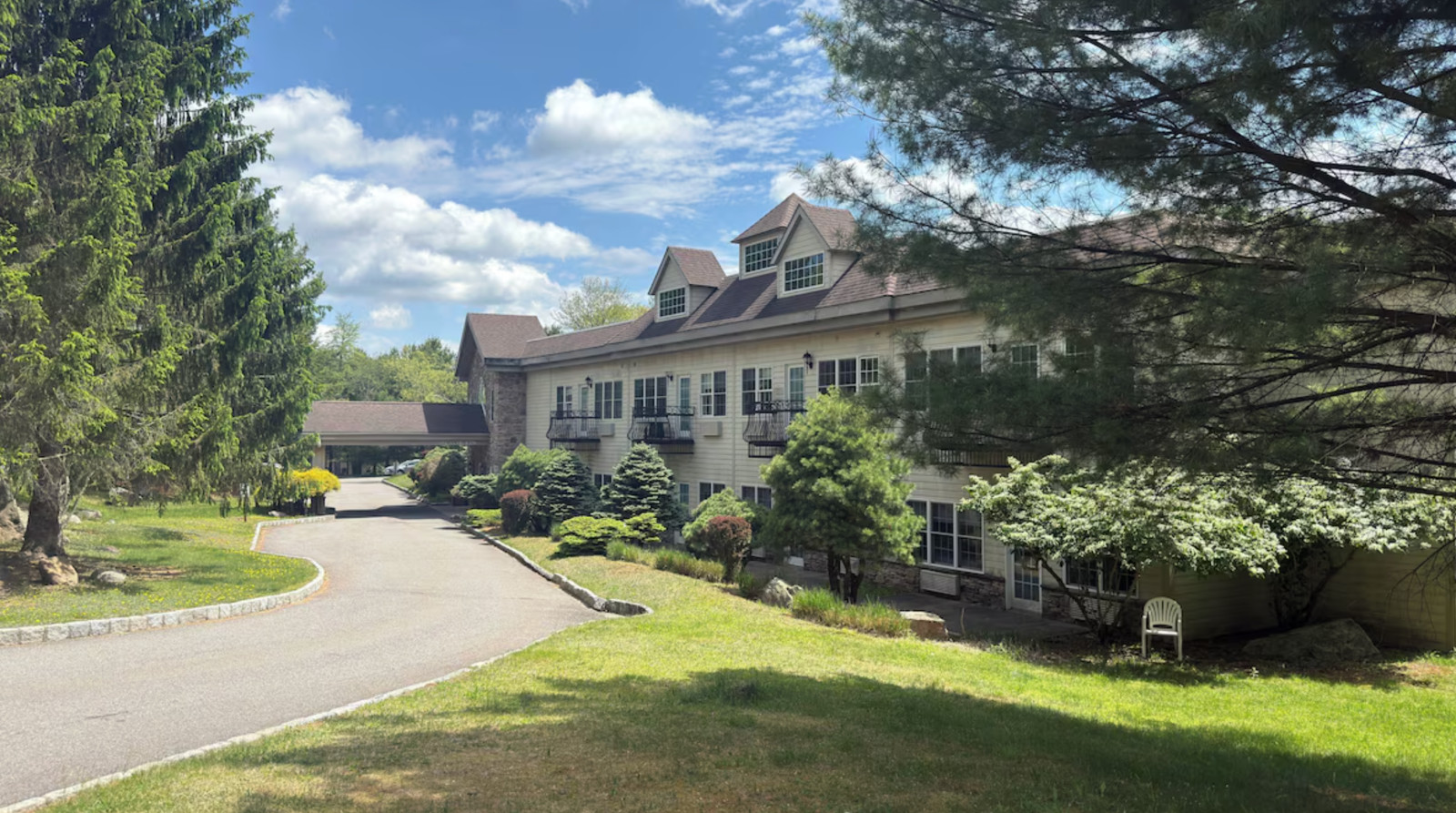 Willowbrook at Lake Harmony ~ PA ~ 1BR/Sleeps 4 ~ 7Nts Weekly Rentals 2026/27