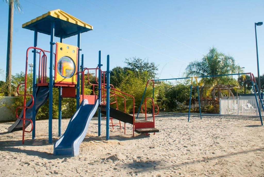 JULY 18-25~ Villas At Fortune Place~2BR CONDO~ 7/N SLP 6