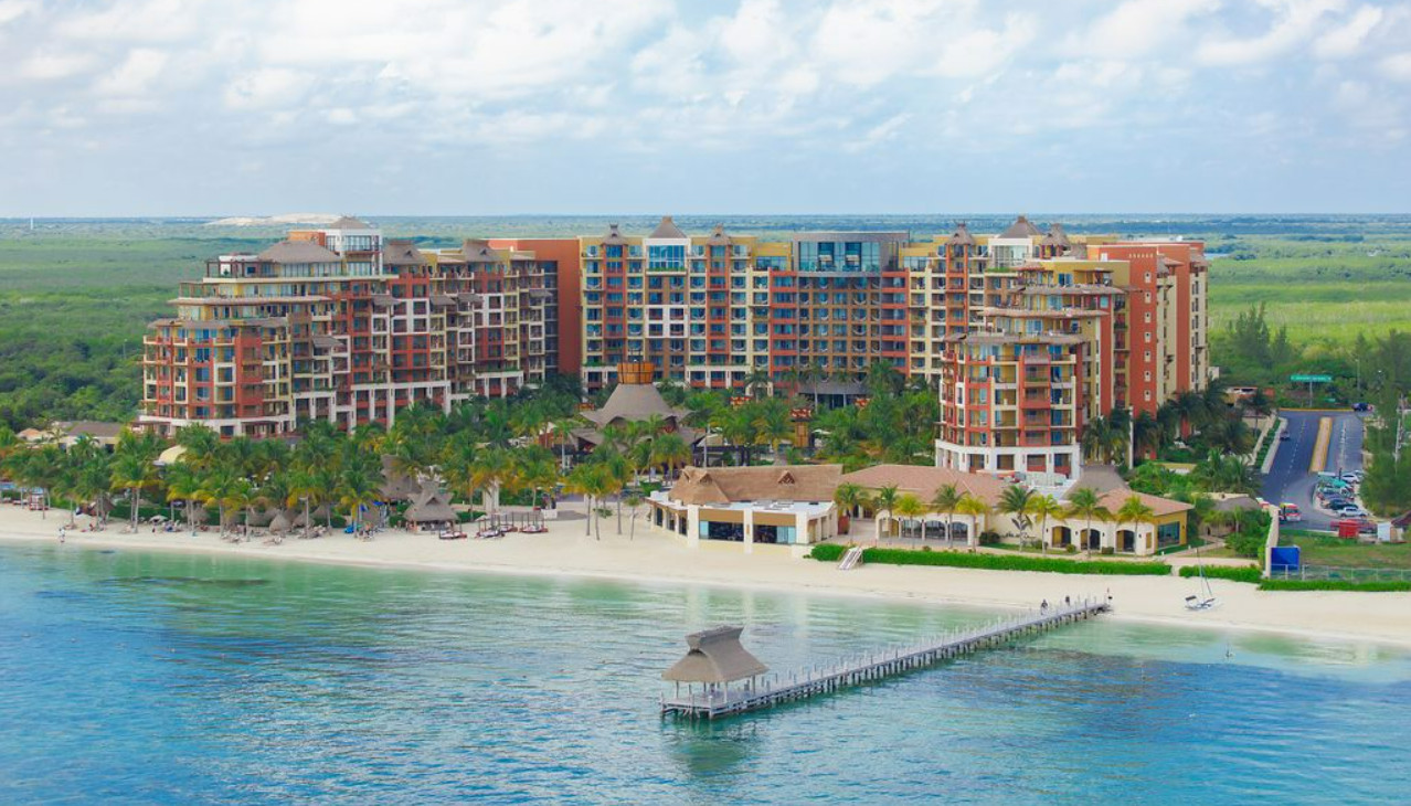 Villa del Palmar CANCUN! $1599.00 5 Nights, Sleeps 4, 1-bed suite