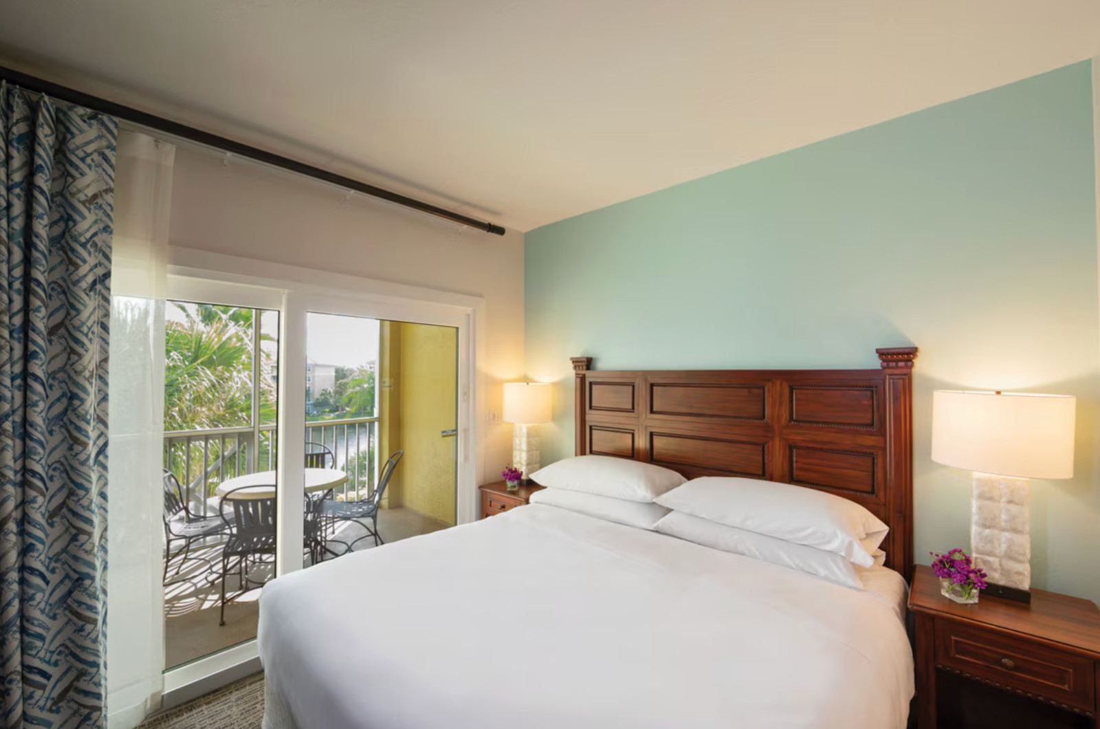 Sheraton Vistana Villages – Orlando, Florida ~ 1BR/Sleeps 4 ~ 7Nts JULY 2026