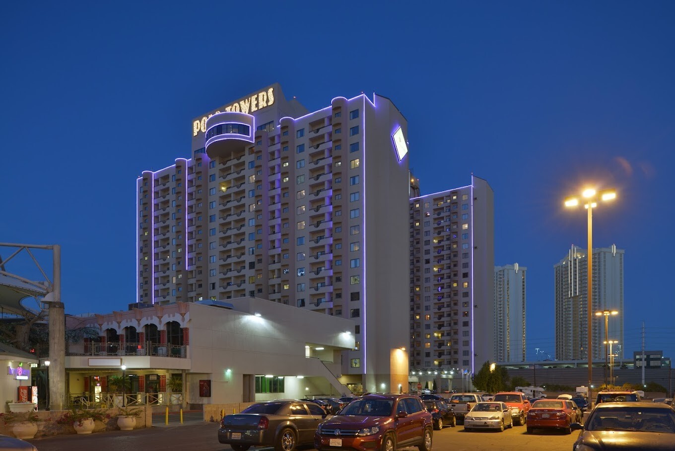 Polo Towers Suites – Hilton Vacation Club
