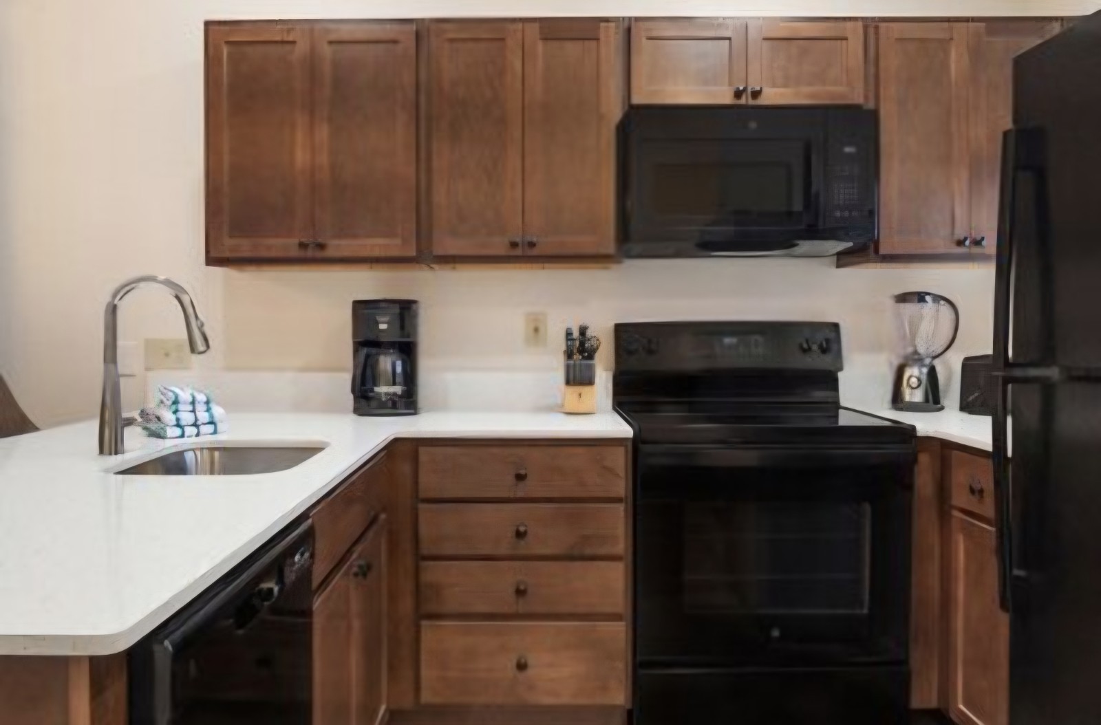 11/28-12/5~ WYN Pagosa Resort~HUGE UNIT SLP8~PRICE FOR WEEK!