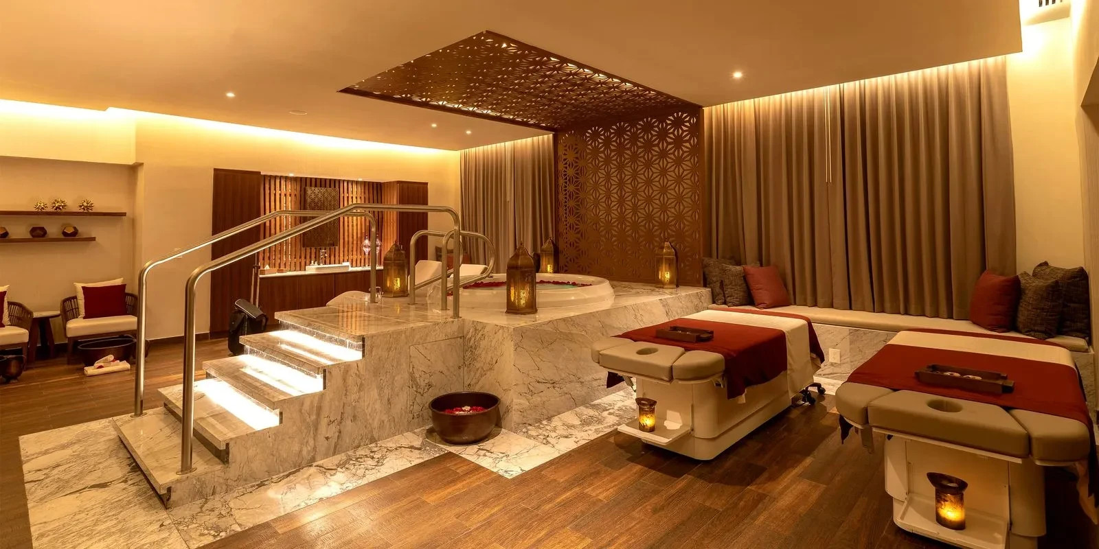 Palace Resorts VIP All-Inclusive Vacation: Cancun, Jamaica or Los Cabos