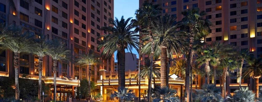 HILTON GRAND VACATIONS ON THE BOULEVARD – 1BR SELECT DATES